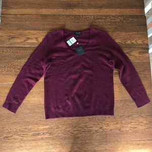 Burgundy Cashmere V-Neck Pullover